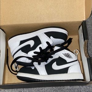 Baby Jordan’s size 6